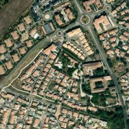 Satellite imagery of Abbaye Notre-Dame de Bon Secours, FR