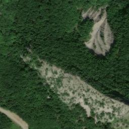 Satellite imagery of cairn, FR