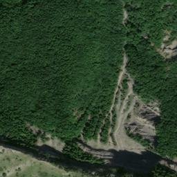 Satellite imagery of cairn, FR