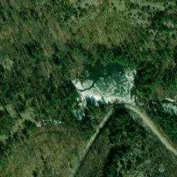 Satellite imagery of Straw Hill, CA
