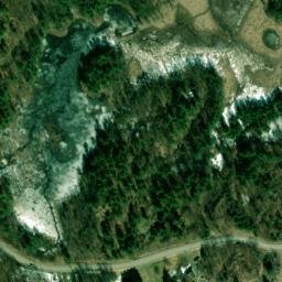 Satellite imagery of Straw Hill, CA