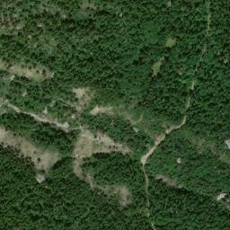 Satellite imagery of cairn, FR