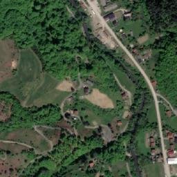 Satellite imagery of Magnezit, BA