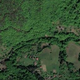 Satellite imagery of Magnezit, BA