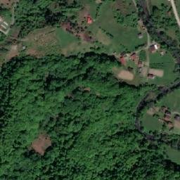 Satellite imagery of Magnezit, BA