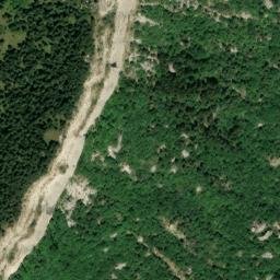 Satellite imagery of cairn, FR
