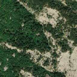 Satellite imagery of cairn, FR