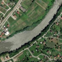 Satellite imagery of Mecevici Mediumwave Transmitter, BA