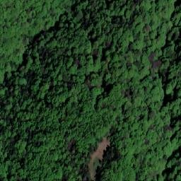 Satellite imagery of Veliki Kapak, BA