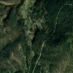 Satellite imagery of Lom, BA