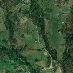 Satellite imagery of Lom, BA