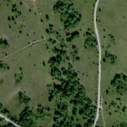 Satellite imagery of Velika Stražbenica, BA