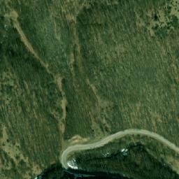 Satellite imagery of Štrbina, BA