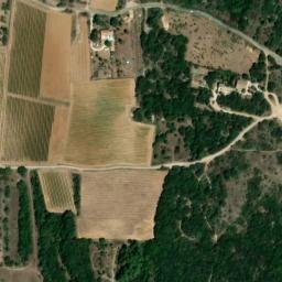 Satellite imagery of cairn, FR