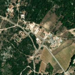 Satellite imagery of cairn, FR