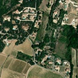 Satellite imagery of cairn, FR