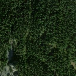 Satellite imagery of Roche Bénie, FR