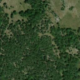 Satellite imagery of Mali Piket, BA