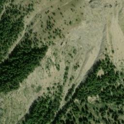 Satellite imagery of Roche Bénie, FR