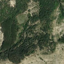 Satellite imagery of cairn, FR