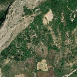Satellite imagery of cairn, FR