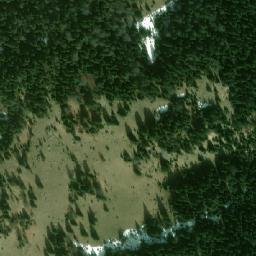 Satellite imagery of Mačak, BA