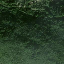 Satellite imagery of Komac, BA