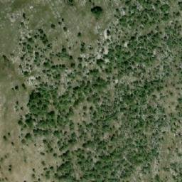 Satellite imagery of Čaporak, BA