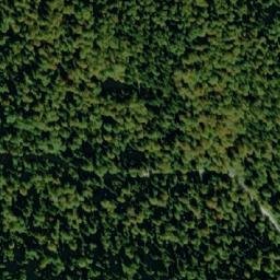 Satellite imagery of Lom, BA