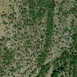 Satellite imagery of Čaporak, BA