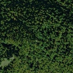 Satellite imagery of Lom, BA