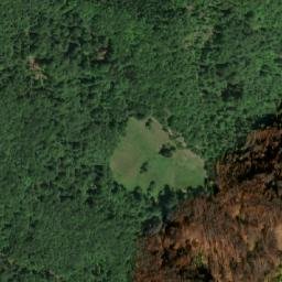 Satellite imagery of Pecarnice, BA