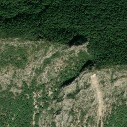 Satellite imagery of Montagne de l'Ubac, FR