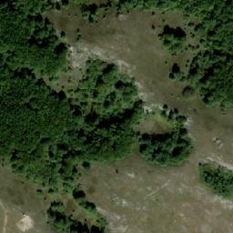 Satellite imagery of Veliki Obljaj, BA