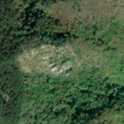 Satellite imagery of Kom, BA