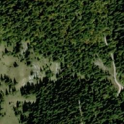 Satellite imagery of Šatorak, BA