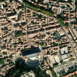 Satellite imagery of Château des princes d'Orange, FR