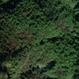 Satellite imagery of Komić, BA