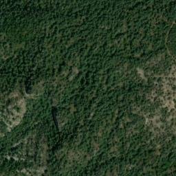 Satellite imagery of cairn, FR