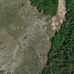 Satellite imagery of Mala Razvala, BA