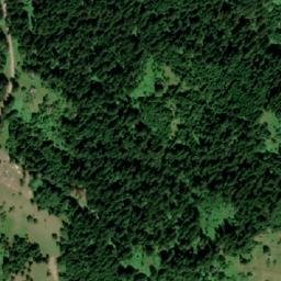 Satellite imagery of Dugi Rat, BA