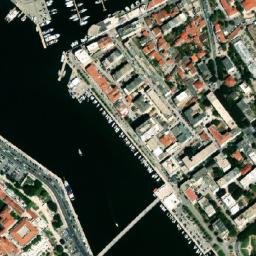 Satellite imagery of Old Town Centre, HR