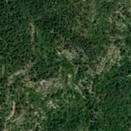 Satellite imagery of cairn, FR