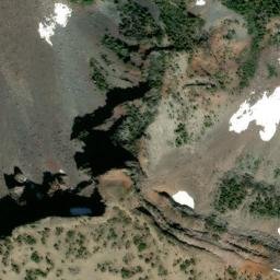 Satellite imagery of Tam McArthur Rim, US