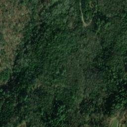 Satellite imagery of Château Montvaillant, FR