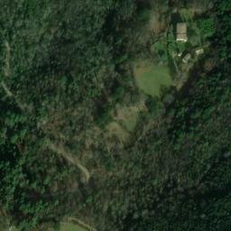 Satellite imagery of Château Montvaillant, FR