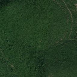 Satellite imagery of Château Montvaillant, FR