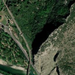 Satellite imagery of Rohan, FR