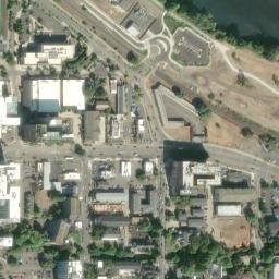 Satellite imagery of Kincaid Field, US