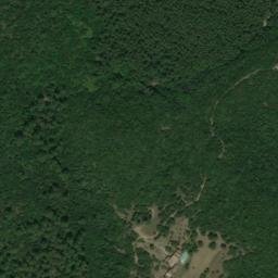 Satellite imagery of cairn, FR